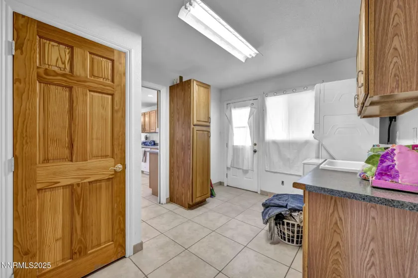 4455 Amy, Reno, Nevada 89510, 3 Bedrooms Bedrooms, ,2 BathroomsBathrooms,Residential,Residential,Amy,250056273