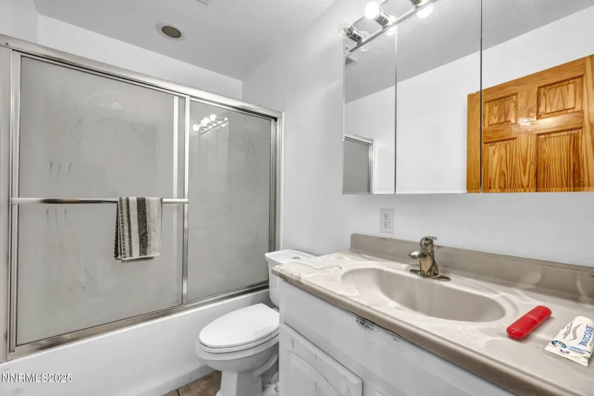 4455 Amy, Reno, Nevada 89510, 3 Bedrooms Bedrooms, ,2 BathroomsBathrooms,Residential,Residential,Amy,250056273