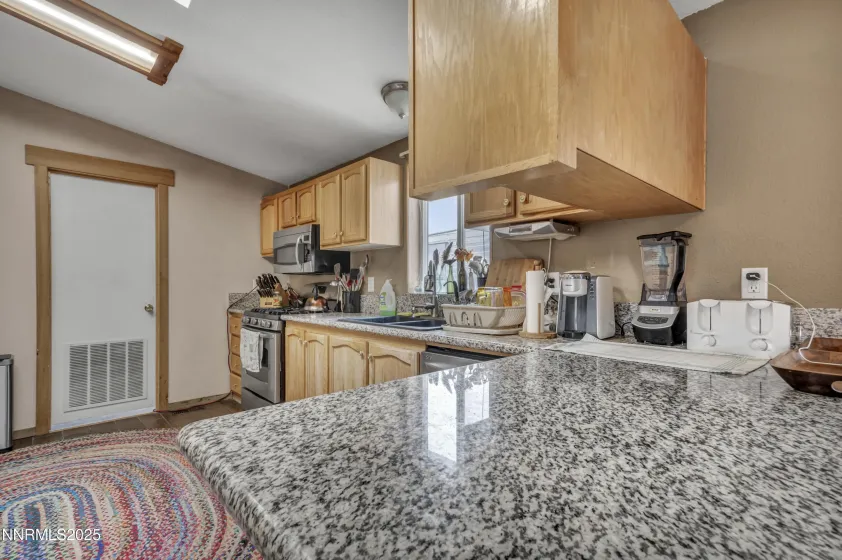 5100 Grey Van, Reno, Nevada 89510, 3 Bedrooms Bedrooms, ,2 BathroomsBathrooms,Residential,Residential,Grey Van,250056274