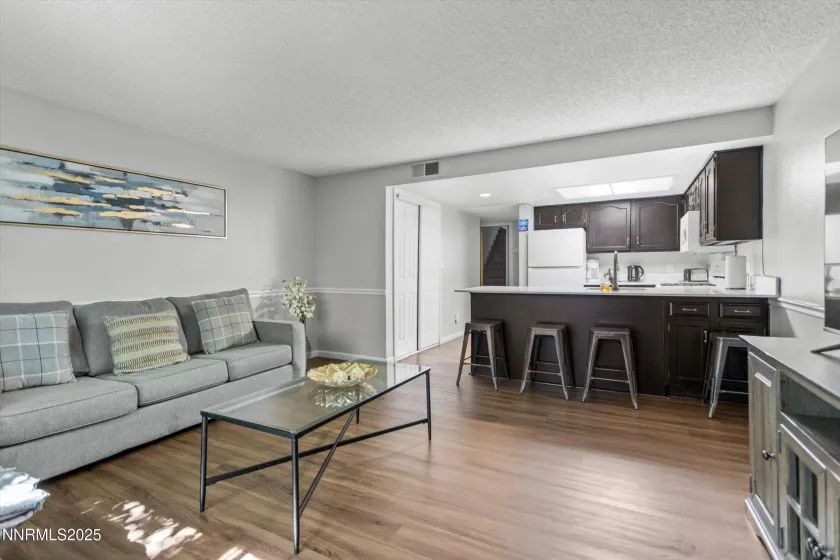 400 Claremont, Reno, Nevada 89502, ,Residential Income,Residential,Claremont,250056275