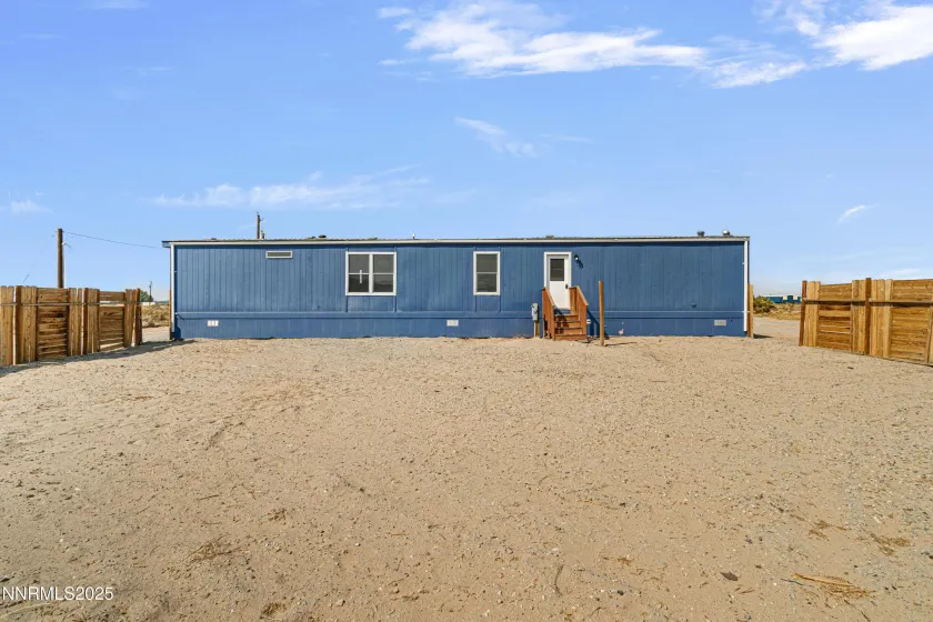 9 Stanley, Yerington, Nevada 89447, 2 Bedrooms Bedrooms, ,2 BathroomsBathrooms,Residential,Residential,Stanley,250055331