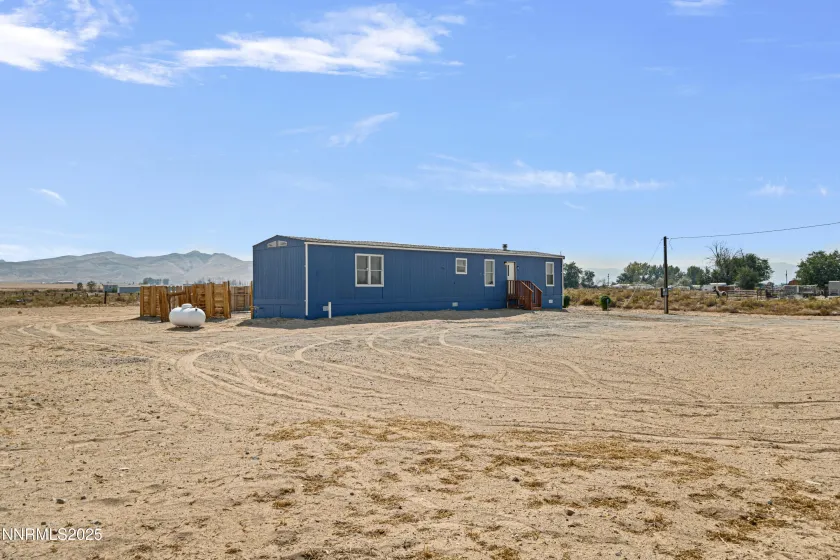 9 Stanley, Yerington, Nevada 89447, 2 Bedrooms Bedrooms, ,2 BathroomsBathrooms,Residential,Residential,Stanley,250055331