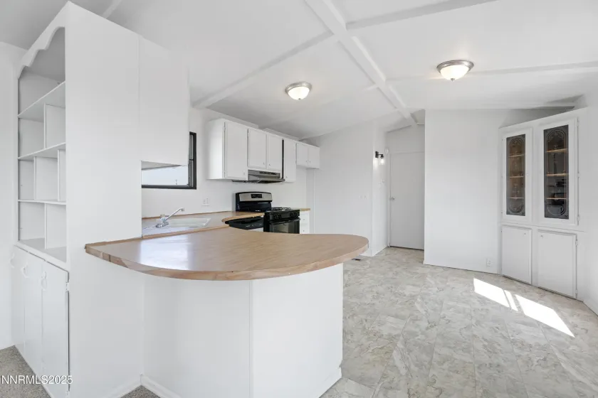 9 Stanley, Yerington, Nevada 89447, 2 Bedrooms Bedrooms, ,2 BathroomsBathrooms,Residential,Residential,Stanley,250055331