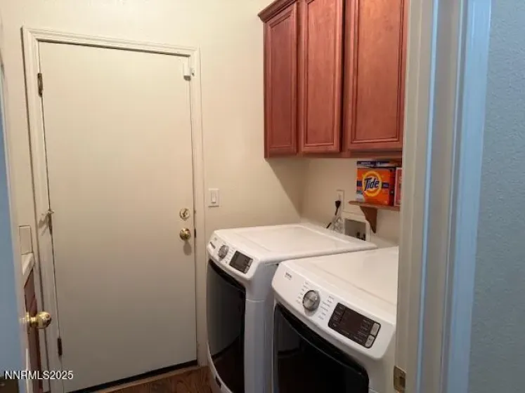 2600 Anqua, Sparks, Nevada 89434, 4 Bedrooms Bedrooms, ,3 BathroomsBathrooms,Residential,Residential,Anqua,250056296