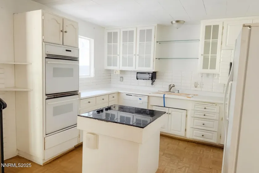 302 Griffin, Stateline, Nevada 89449, 4 Bedrooms Bedrooms, ,2 BathroomsBathrooms,Residential,Residential,Griffin,250056300