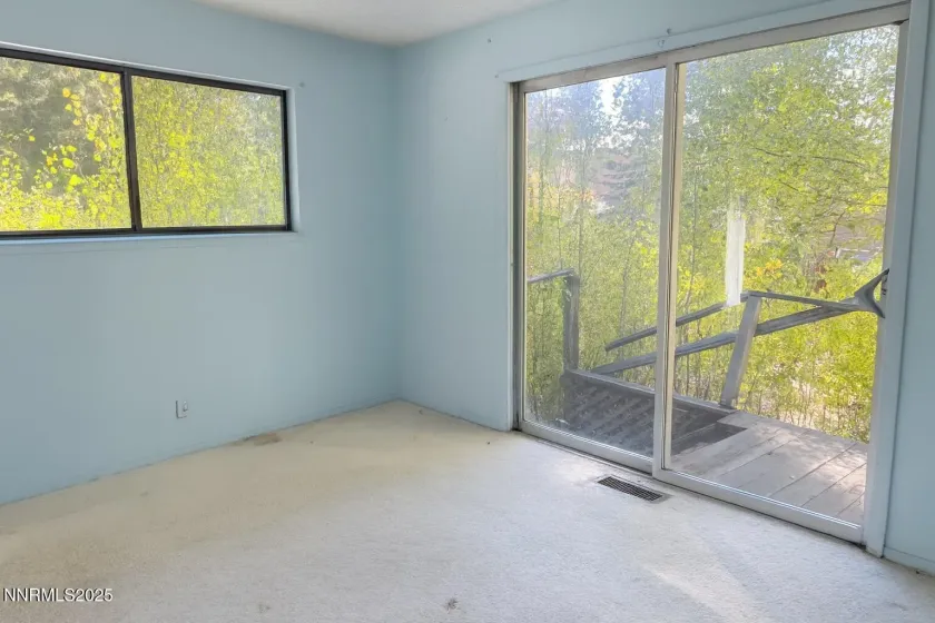 302 Griffin, Stateline, Nevada 89449, 4 Bedrooms Bedrooms, ,2 BathroomsBathrooms,Residential,Residential,Griffin,250056300