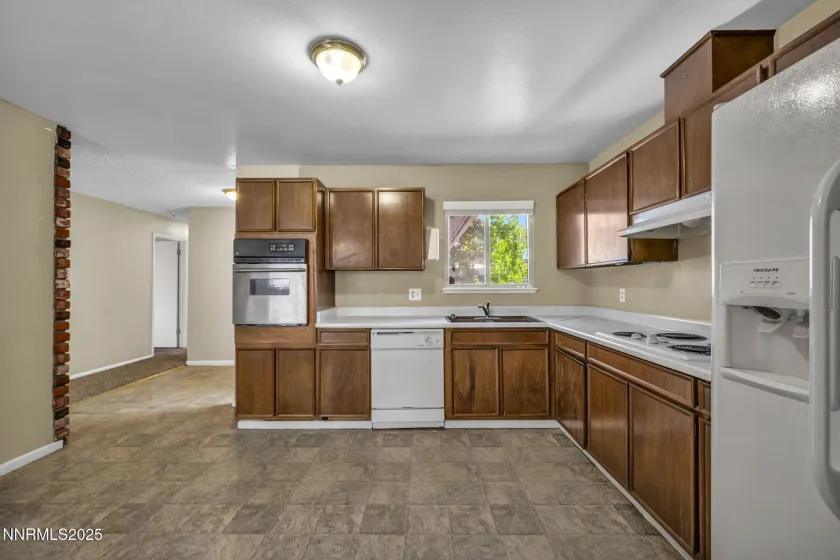 3235 Bryan, Reno, Nevada 89503, 3 Bedrooms Bedrooms, ,2 BathroomsBathrooms,Residential,Residential,Bryan,250056312