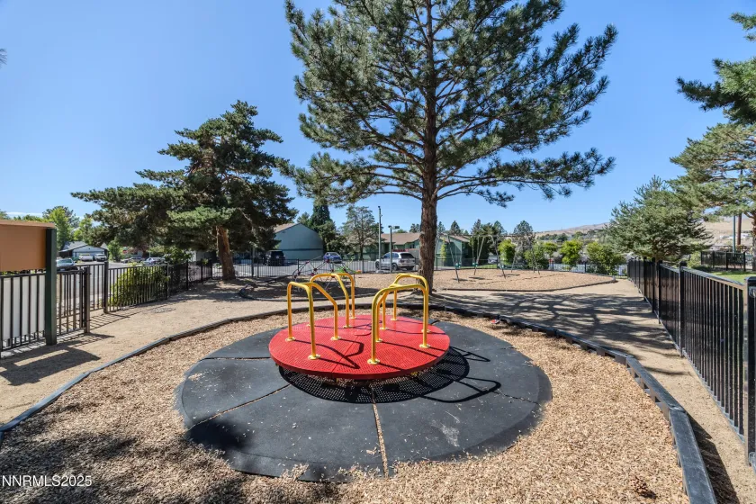 3919 Clear Acre, Reno, Nevada 89512, 2 Bedrooms Bedrooms, ,1 BathroomBathrooms,Residential,Residential,Clear Acre,250056314