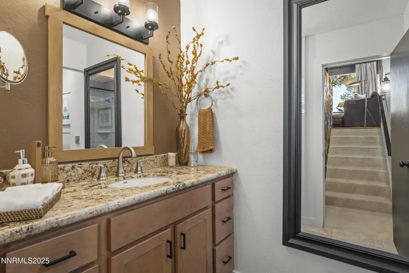 400 Fairview, Incline Village, Nevada 89451, 3 Bedrooms Bedrooms, ,2 BathroomsBathrooms,Residential,Residential,Fairview,250056319