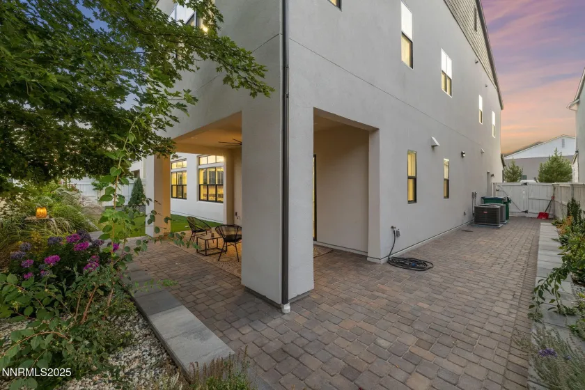 5406 Side Saddle, Reno, Nevada 89511, 5 Bedrooms Bedrooms, ,6 BathroomsBathrooms,Residential,Residential,Side Saddle,250056321