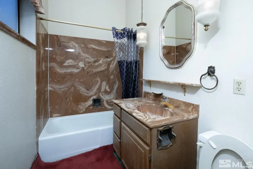 2150 Mount View, Fallon, Nevada 89406, ,Commercial Sale,Residential,Mount View,250005486