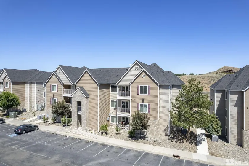 200 Talus, Reno, Nevada 89503, 2 Bedrooms Bedrooms, ,2 BathroomsBathrooms,Residential,Residential,Talus,250056281