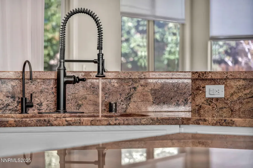 435 La Costa, Dayton, Nevada 89403, 3 Bedrooms Bedrooms, ,2 BathroomsBathrooms,Residential,Residential,La Costa,250056351