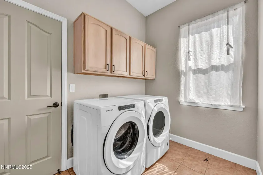 435 La Costa, Dayton, Nevada 89403, 3 Bedrooms Bedrooms, ,2 BathroomsBathrooms,Residential,Residential,La Costa,250056351