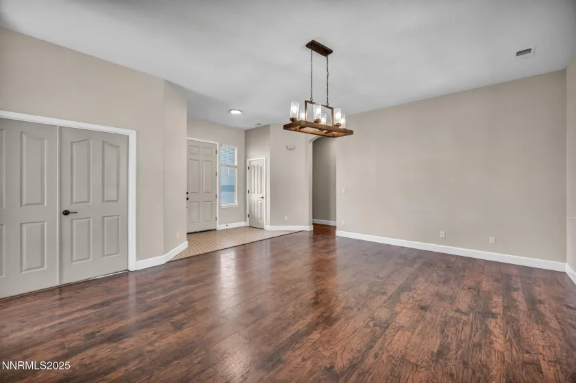 435 La Costa, Dayton, Nevada 89403, 3 Bedrooms Bedrooms, ,2 BathroomsBathrooms,Residential,Residential,La Costa,250056351