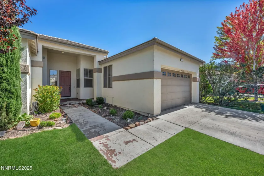 435 La Costa, Dayton, Nevada 89403, 3 Bedrooms Bedrooms, ,2 BathroomsBathrooms,Residential,Residential,La Costa,250056351