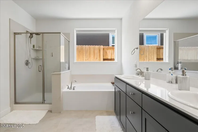 775 Bale Mountain, Sparks, Nevada 89436, 4 Bedrooms Bedrooms, ,3 BathroomsBathrooms,Residential,Residential,Bale Mountain,250056352