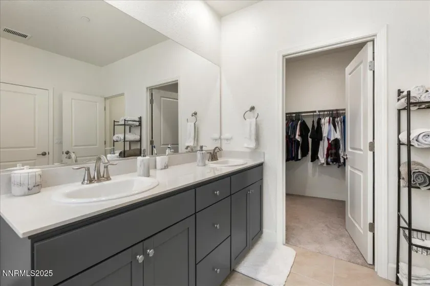 775 Bale Mountain, Sparks, Nevada 89436, 4 Bedrooms Bedrooms, ,3 BathroomsBathrooms,Residential,Residential,Bale Mountain,250056352