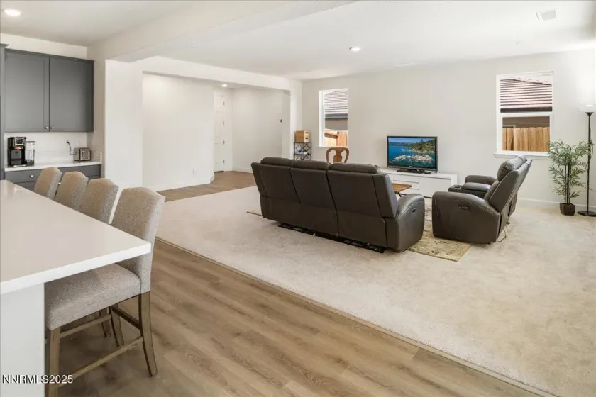 775 Bale Mountain, Sparks, Nevada 89436, 4 Bedrooms Bedrooms, ,3 BathroomsBathrooms,Residential,Residential,Bale Mountain,250056352