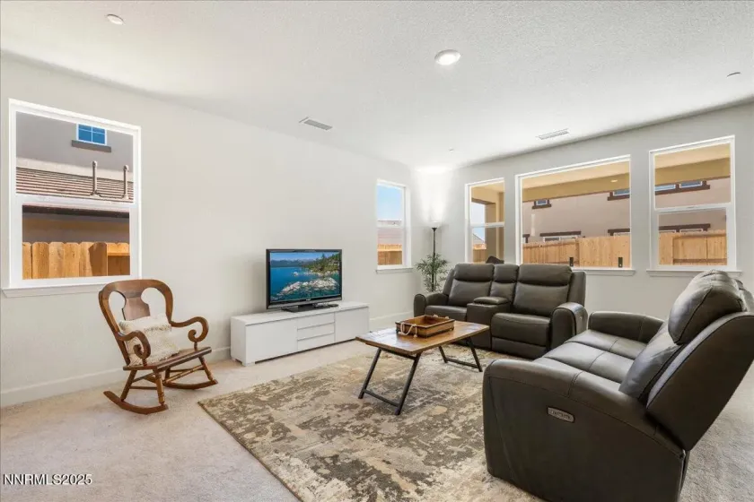 775 Bale Mountain, Sparks, Nevada 89436, 4 Bedrooms Bedrooms, ,3 BathroomsBathrooms,Residential,Residential,Bale Mountain,250056352