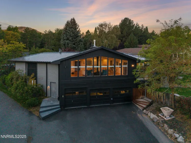 2535 Lake Ridge Shores, Reno, Nevada 89519, 4 Bedrooms Bedrooms, ,4 BathroomsBathrooms,Residential,Residential,Lake Ridge Shores,250056353