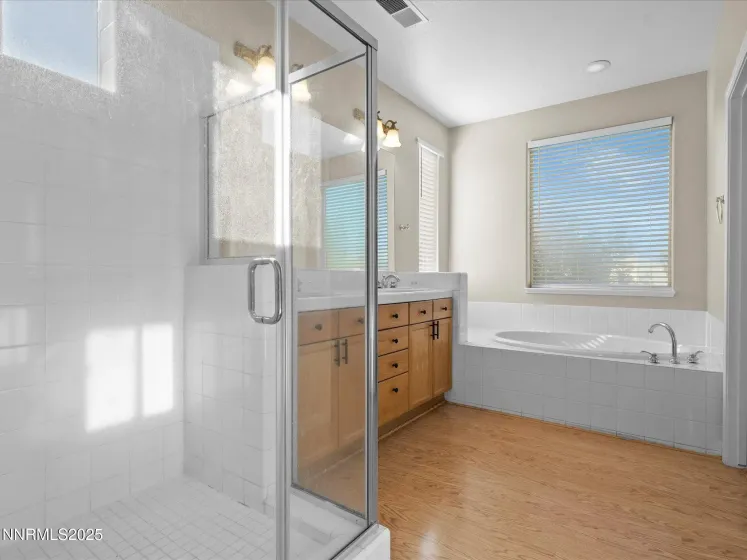 9290 Hummer, Reno, Nevada 89521, 4 Bedrooms Bedrooms, ,3 BathroomsBathrooms,Residential,Residential,Hummer,250056356