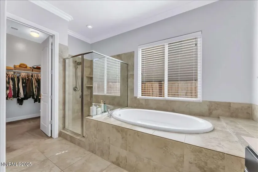 1671 Crescent Pointe, Reno, Nevada 89523, 4 Bedrooms Bedrooms, ,3 BathroomsBathrooms,Residential,Residential,Crescent Pointe,250056361