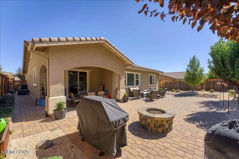 1671 Crescent Pointe, Reno, Nevada 89523, 4 Bedrooms Bedrooms, ,3 BathroomsBathrooms,Residential,Residential,Crescent Pointe,250056361