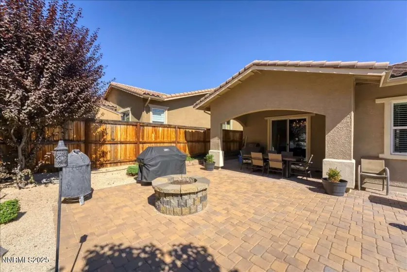 1671 Crescent Pointe, Reno, Nevada 89523, 4 Bedrooms Bedrooms, ,3 BathroomsBathrooms,Residential,Residential,Crescent Pointe,250056361