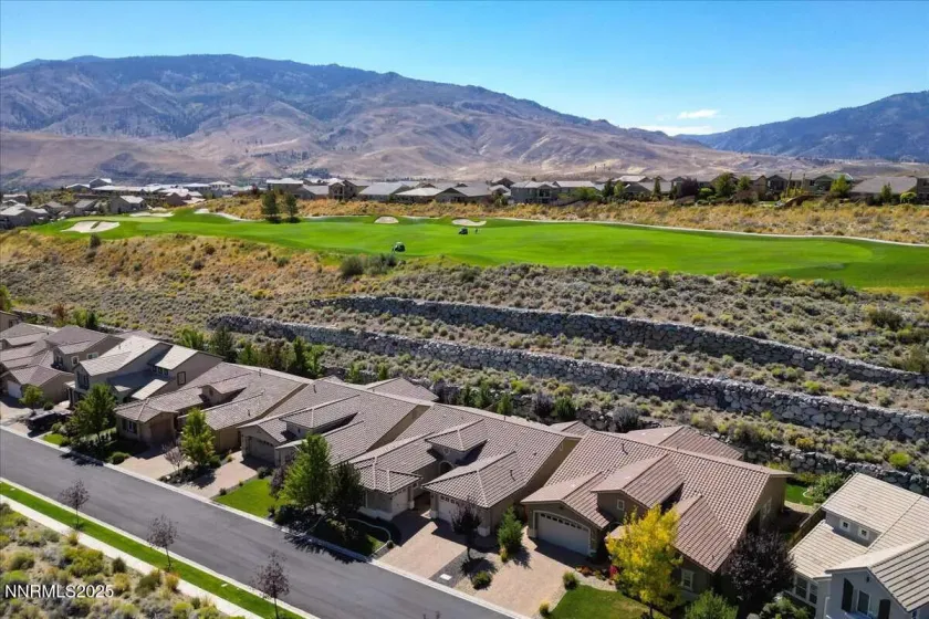 1671 Crescent Pointe, Reno, Nevada 89523, 4 Bedrooms Bedrooms, ,3 BathroomsBathrooms,Residential,Residential,Crescent Pointe,250056361