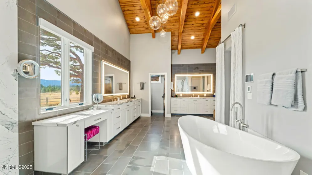 6200 Westside, Calpine, California 96124, 5 Bedrooms Bedrooms, ,8 BathroomsBathrooms,Residential,Residential,Westside,250056362