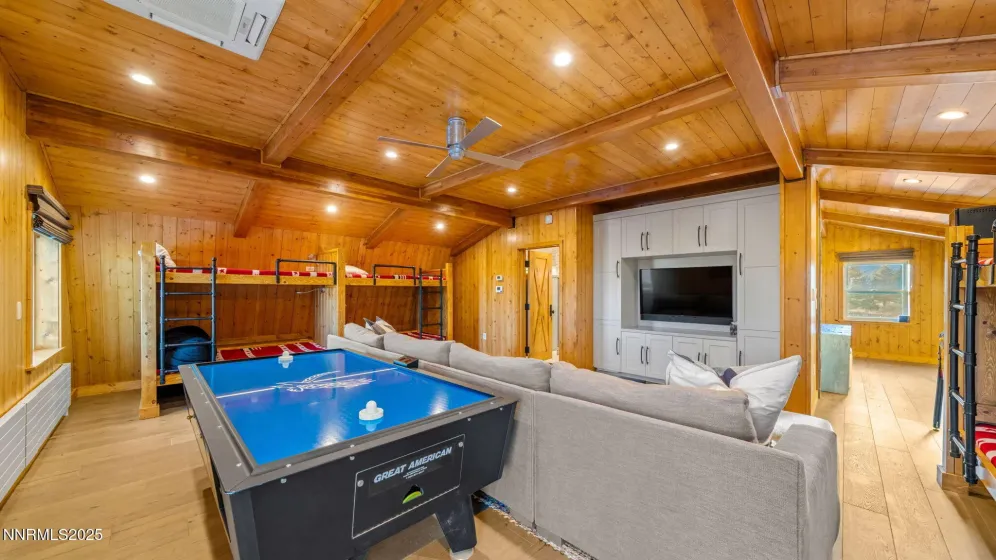 6200 Westside, Calpine, California 96124, 5 Bedrooms Bedrooms, ,8 BathroomsBathrooms,Residential,Residential,Westside,250056362