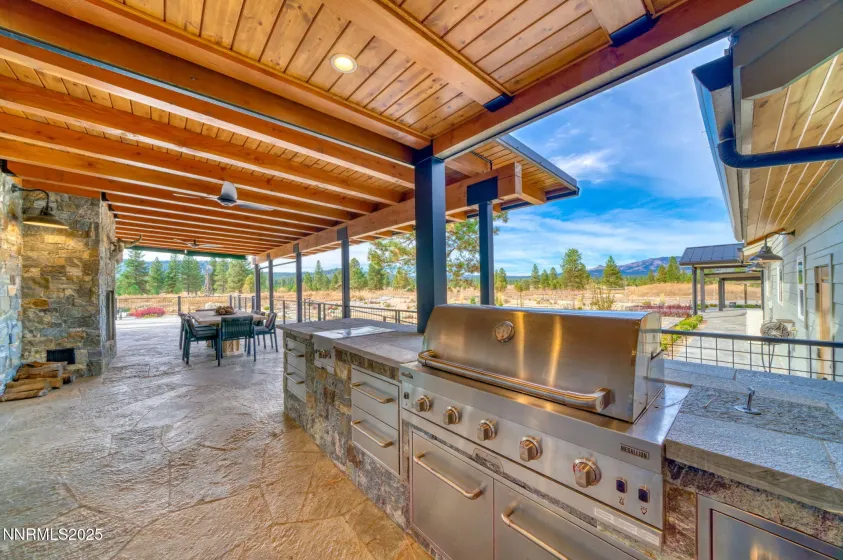 6200 Westside, Calpine, California 96124, 5 Bedrooms Bedrooms, ,8 BathroomsBathrooms,Residential,Residential,Westside,250056362