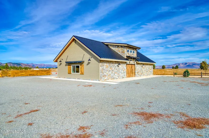 6200 Westside, Calpine, California 96124, 5 Bedrooms Bedrooms, ,8 BathroomsBathrooms,Residential,Residential,Westside,250056362