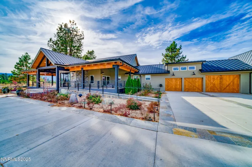 6200 Westside, Calpine, California 96124, 5 Bedrooms Bedrooms, ,8 BathroomsBathrooms,Residential,Residential,Westside,250056362