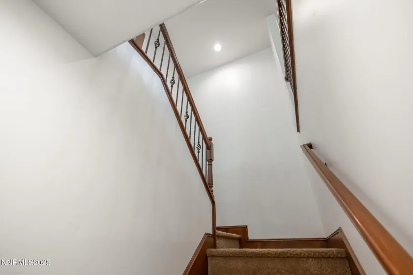 3990 San Donato, Reno, Nevada 89519, 3 Bedrooms Bedrooms, ,3 BathroomsBathrooms,Residential,Residential,San Donato,250056364