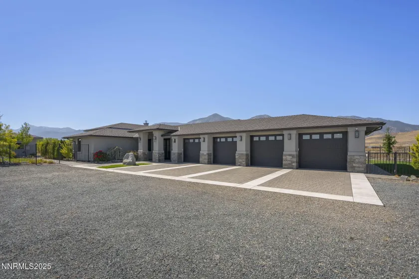 2960 Oasis Springs, Minden, Nevada 89423, 4 Bedrooms Bedrooms, ,4 BathroomsBathrooms,Residential,Residential,Oasis Springs,250056365