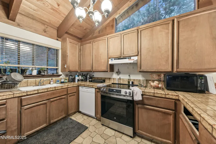 349 Maryanne, Stateline, Nevada 89449, 4 Bedrooms Bedrooms, ,4 BathroomsBathrooms,Residential,Residential,Maryanne,250056372