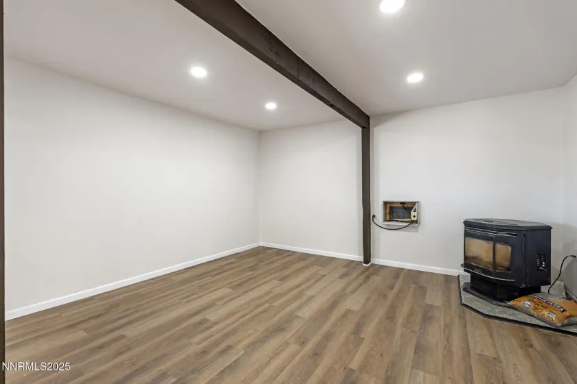 2725 Fir, Silver Springs, Nevada 89429, ,Residential,Residential,Fir,250056373