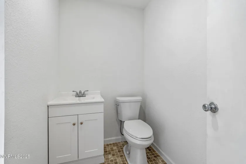 2725 Fir, Silver Springs, Nevada 89429, ,Residential,Residential,Fir,250056373