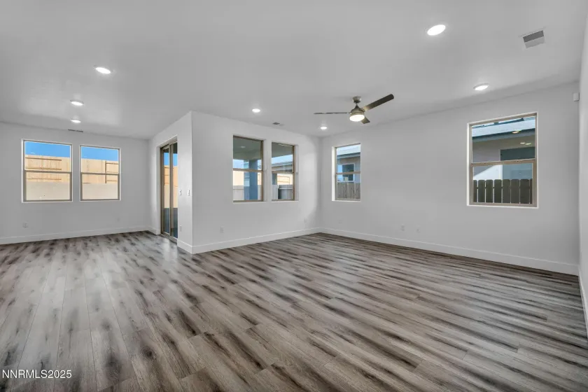 1322 Nebula, Carson City, Nevada 89705, 4 Bedrooms Bedrooms, ,3 BathroomsBathrooms,Residential,Residential,Nebula,250056379