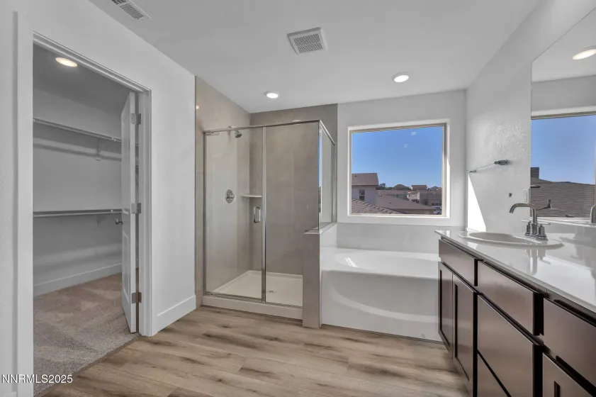 1322 Nebula, Carson City, Nevada 89705, 4 Bedrooms Bedrooms, ,3 BathroomsBathrooms,Residential,Residential,Nebula,250056379