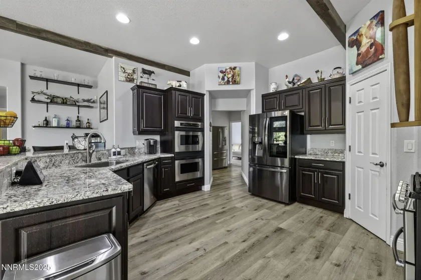 2850 Friar Rock, Sparks, Nevada 89436, 6 Bedrooms Bedrooms, ,4 BathroomsBathrooms,Residential,Residential,Friar Rock,250056385