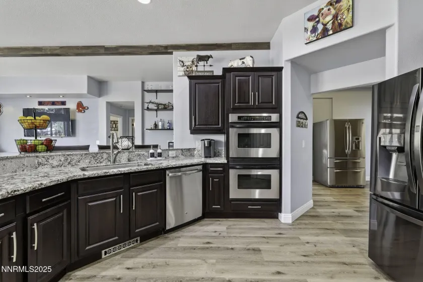 2850 Friar Rock, Sparks, Nevada 89436, 6 Bedrooms Bedrooms, ,4 BathroomsBathrooms,Residential,Residential,Friar Rock,250056385