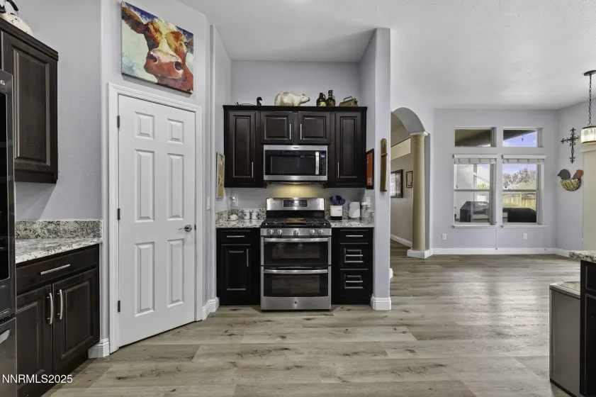 2850 Friar Rock, Sparks, Nevada 89436, 6 Bedrooms Bedrooms, ,4 BathroomsBathrooms,Residential,Residential,Friar Rock,250056385