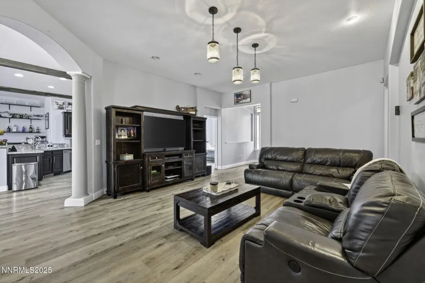 2850 Friar Rock, Sparks, Nevada 89436, 6 Bedrooms Bedrooms, ,4 BathroomsBathrooms,Residential,Residential,Friar Rock,250056385