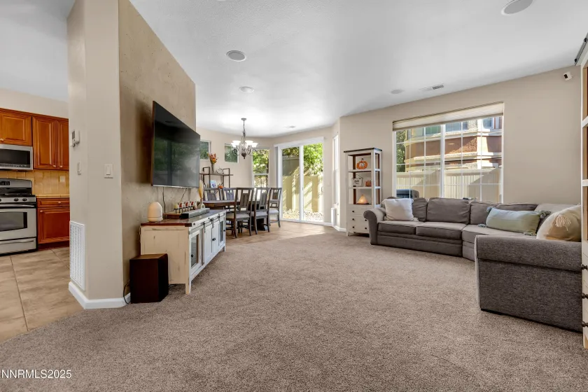 1811 Stetson, Reno, Nevada 89521, 3 Bedrooms Bedrooms, ,3 BathroomsBathrooms,Residential,Residential,Stetson,250056387