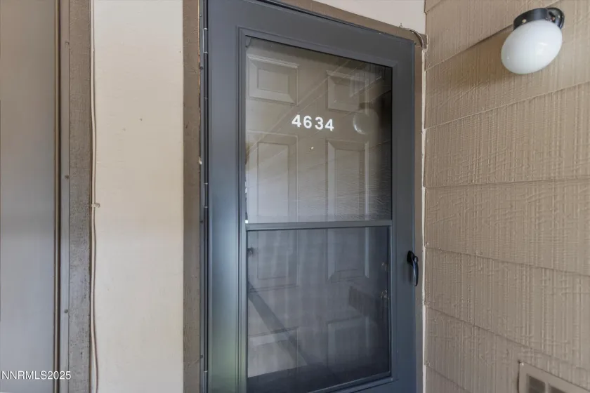 4634 Rio Poco, Reno, Nevada 89502, 1 Bedroom Bedrooms, ,1 BathroomBathrooms,Residential,Residential,Rio Poco,250056390