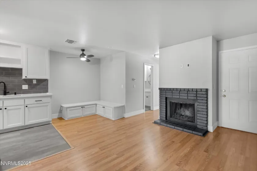 4634 Rio Poco, Reno, Nevada 89502, 1 Bedroom Bedrooms, ,1 BathroomBathrooms,Residential,Residential,Rio Poco,250056390