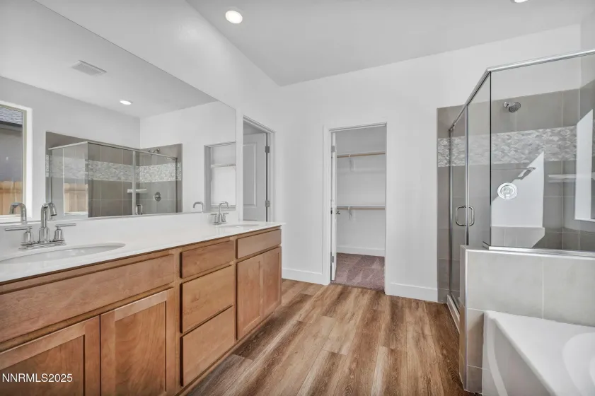 1340 Nebula, Carson City, Nevada 89705, 5 Bedrooms Bedrooms, ,4 BathroomsBathrooms,Residential,Residential,Nebula,250056392